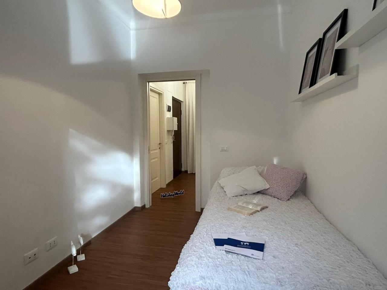 River House By Holiday World Genova Exterior foto