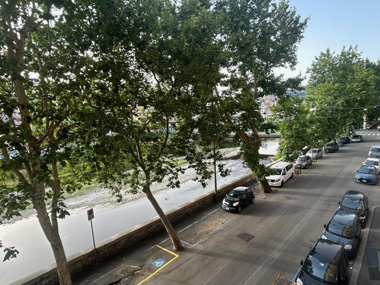 River House By Holiday World Genova Exterior foto