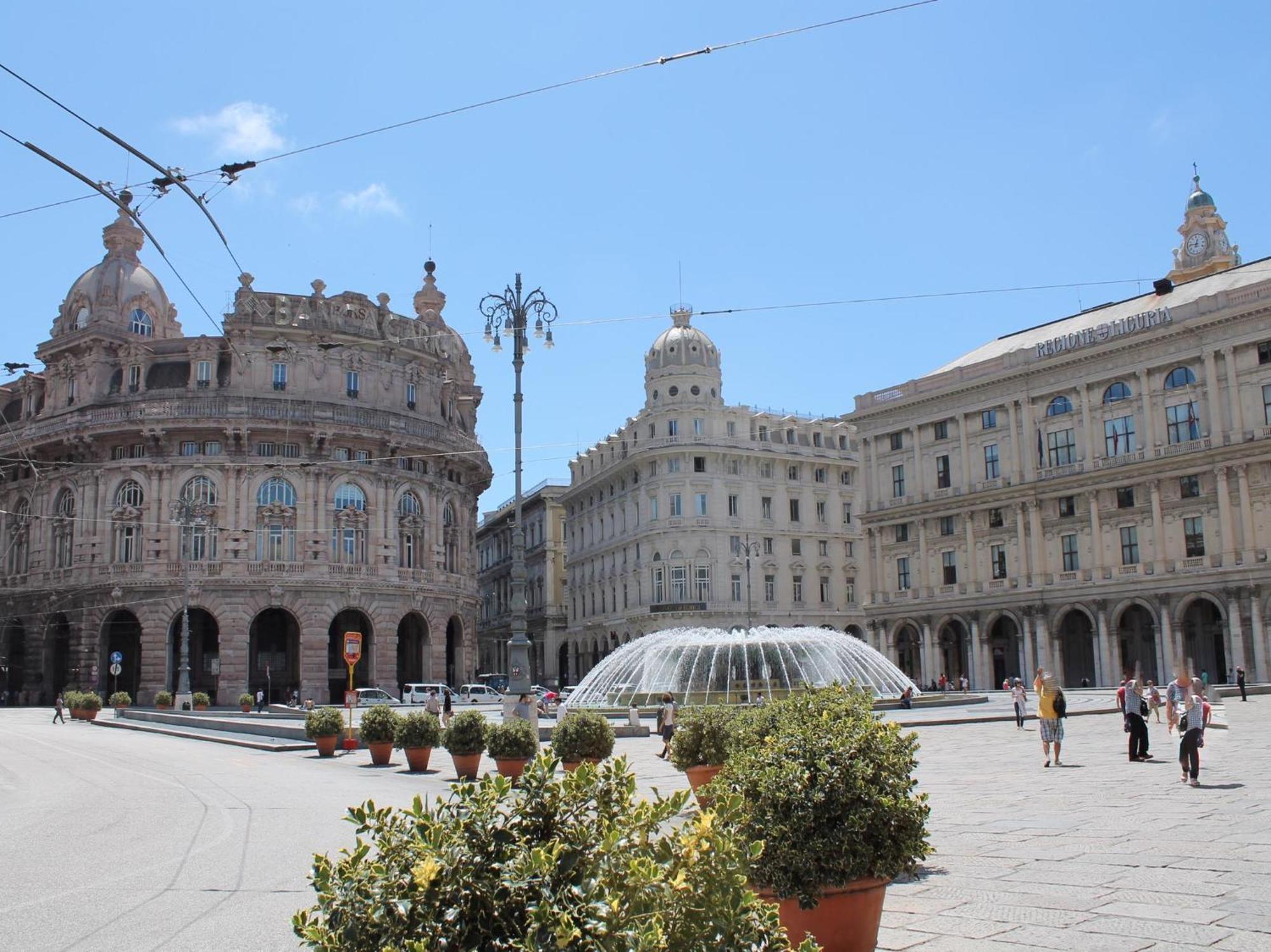 River House By Holiday World Genova Exterior foto